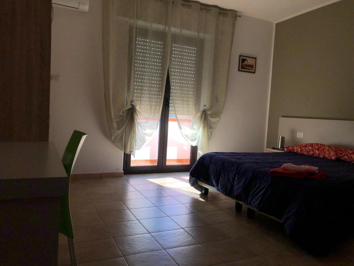 B&b Paolo e Daniela Carbonia Zewnętrze zdjęcie