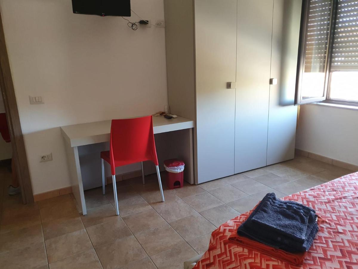 B&b Paolo e Daniela Carbonia Zewnętrze zdjęcie