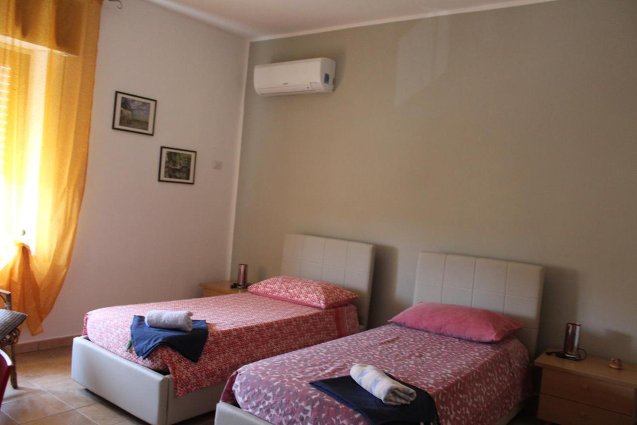 B&b Paolo e Daniela Carbonia Zewnętrze zdjęcie